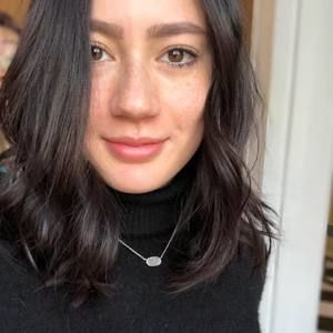 Meet your Posher, Brittney